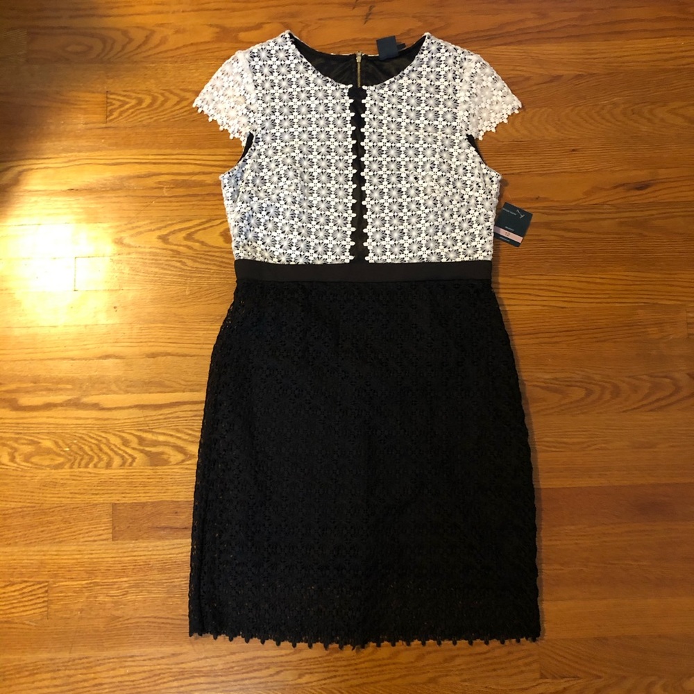 NWT Gabby Skye Crochet Sheath Dress Sz 12